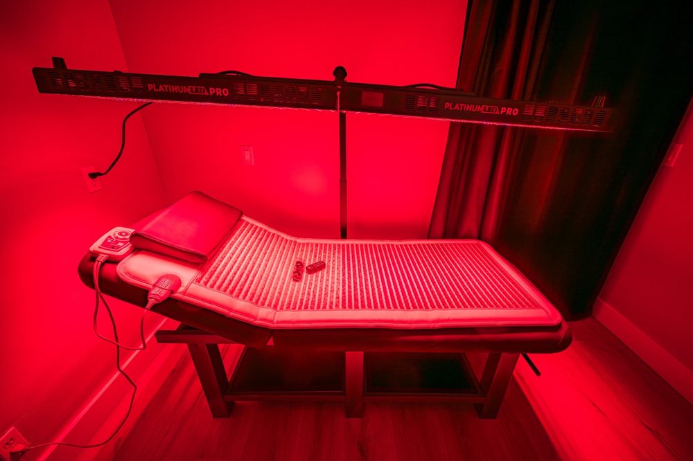Red light therapy room at Arroyo Pinion
